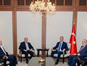 Bakan Fidan, Hamas Siyasi Büro Şefi Hayye ve beraberindeki Hamas heyetini kabul etti
