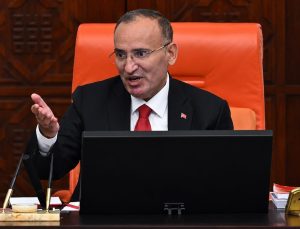 Bekir Bozdağ, TBMM Başkanvekilliği görevinden istifa etti