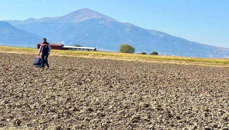 Bolvadin İlçe Tarım ve Orman Müdürlüğü, 2026 verileri için arazileri kontrol ediyor