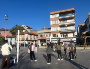 Bozüyük’te Amatör Spor Haftası etkinlikleri Cumhuriyet Meydanı’nda yapıldı