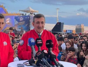 Cevdet Yılmaz: Türkiye yüzyılı, Teknofest gençliğinin yüzyılı olacak