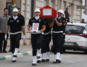 Denizde hayatını kaybeden polis memuru Orhan Gazi Yetiş Malatya’da toprağa verildi