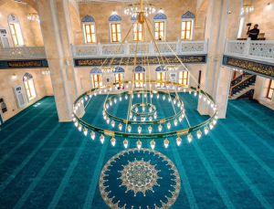 Diyanet tüm camilerde okutulan cuma hutbesinde Gazze için boykot çağrısı yaptı