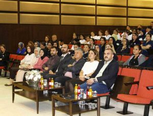 Emzirme Haftası’nda GAÜN Hastanesi’nde anne sütü ve emzirme sempozyumu yapıldı