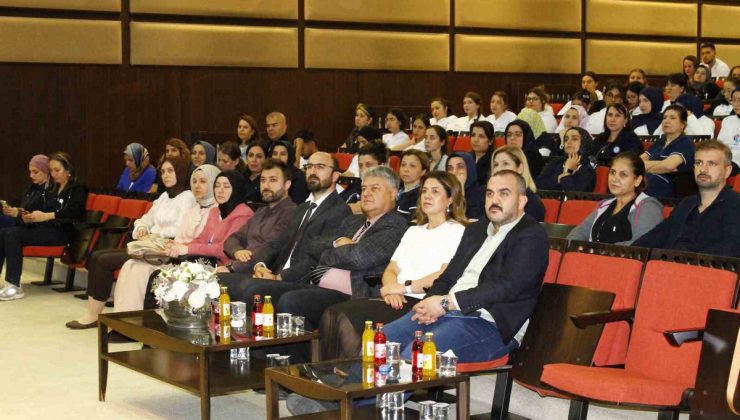 Emzirme Haftası’nda GAÜN Hastanesi’nde anne sütü ve emzirme sempozyumu yapıldı