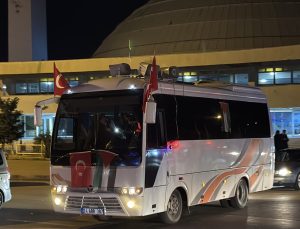 Erzincan’da STK’lar ve vatandaşlar Gazze protestosu için konvoy düzenledi