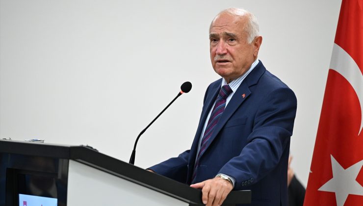 Eski Sağlık Bakanı Halil Şıvgın, vefatının birinci yılında Ankara’da anıldı