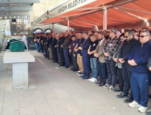 Eski Samsunspor yöneticisi Refik Moral, 78 yaşında Samsun’da defnedildi