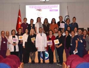 ESOGÜ Hastanesi’nde Emzirme Haftası panelinde anne sütünün önemi anlatıldı