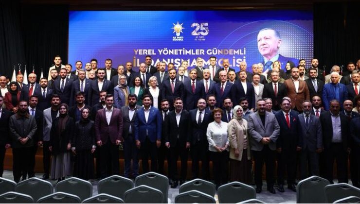 Farklı siyasi partilerden 136 kişi AK Parti’ye katıldı