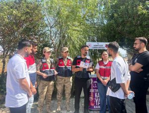 Gaziantep’te jandarma, 213 öğrenciye KADES ve terör konusunda eğitim verdi