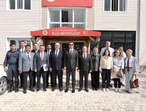 Gülnar’da kurum müdürleri kamu yatırımları ve projeleri görüşmek için toplandı