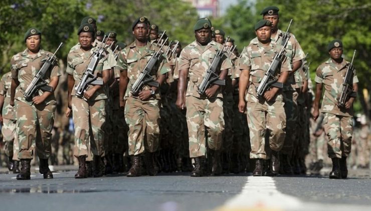 Güney Afrika’da göçmen karşıtı şiddet olayları nedeniyle ordu sokağa indi