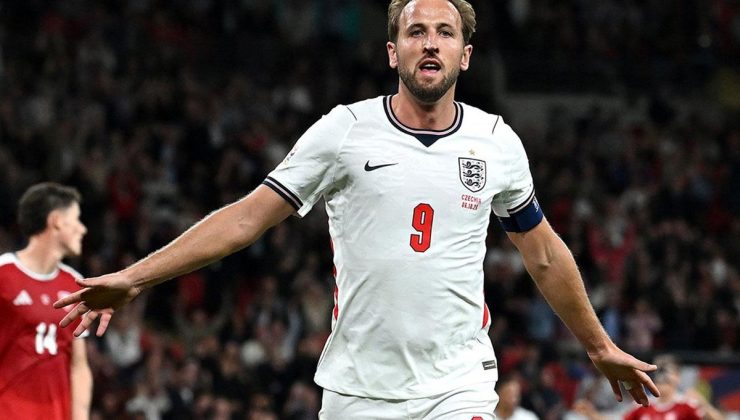 Kane yıldızlaştı, İngiltere Çekya’yı 3 golle devirdi