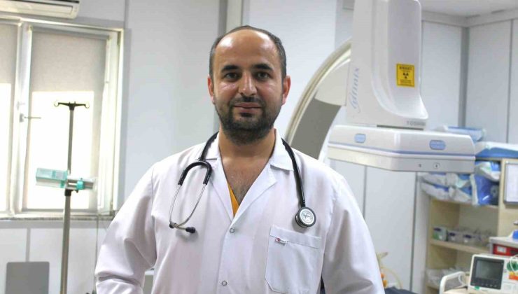Kardiyoloji Uzmanı Dr. Murat Çetin, halı saha öncesi kalp kontrolü çağrısında bulundu