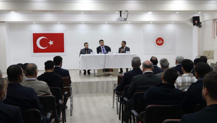 Kilis Valisi Kalaylı, Camiler ve Din Görevlileri Haftası’nda görevlilerle buluştu
