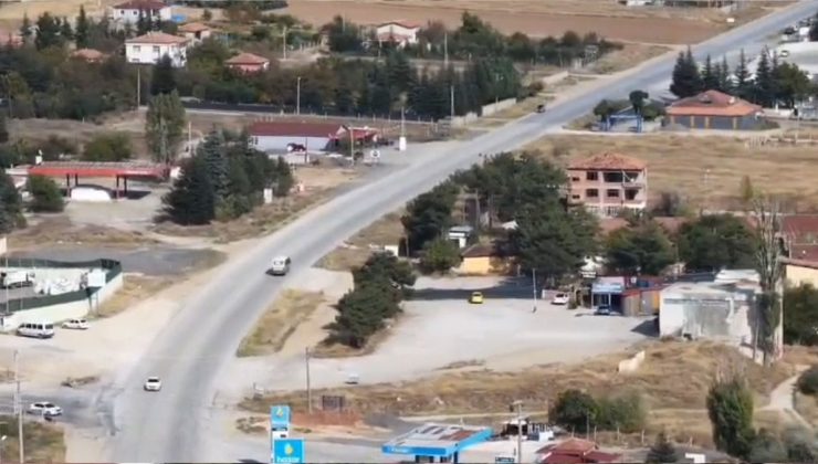Kırıkkale’de kırmızı ışık ihlali yapan minibüs sürücüsüne 28 bin lira ceza kesildi