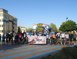 Kırklarelispor Başkanı Can, Milli Eğitim Müdürü Altınöz ile ortak projeleri görüştü