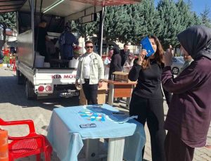 Kütahya Hisarcık’ta anne ve bebek sağlığı için bilgilendirme standı kuruldu
