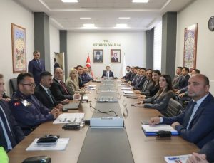 Kütahya Valiliğinde İyilik Var platformunun İyilik Kapısı uygulaması anlatıldı