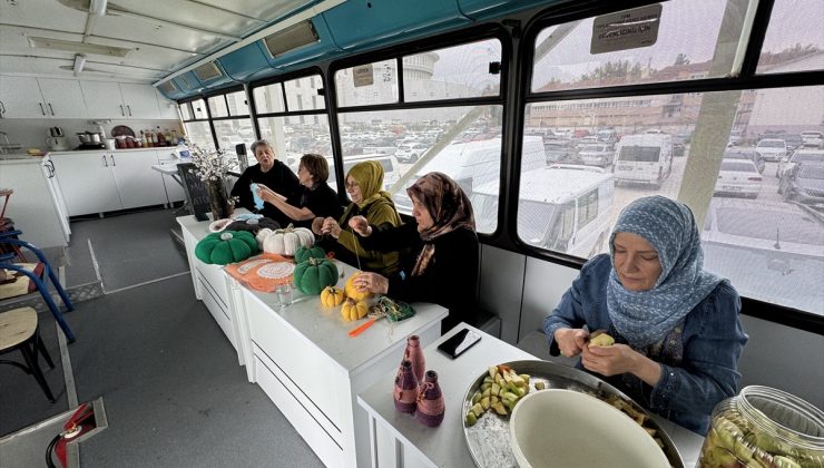 Malatya’da hurda otobüs, kadınlara atık yağdan Arap sabunu yapmayı öğretiyor