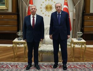 Mansur Yavaş’a açıkça soruldu: AK Parti’ye geçecek misiniz?