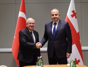 Milli Savunma Bakanı Güler, Şuşa’da Gürcistanlı mevkidaşı Chikovani ile görüştü