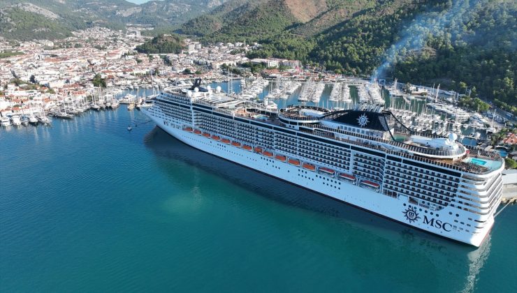 MSC Divina kruvaziyeri Muğla’nın Marmaris ilçesine 3 bin 705 turist getirdi