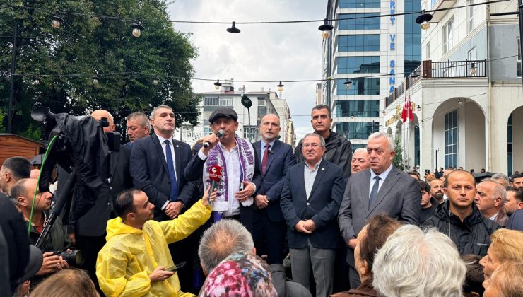 Özgür Özel Artvin’de 15 Kasım seçimini ve adil düzen hedefini anlattı