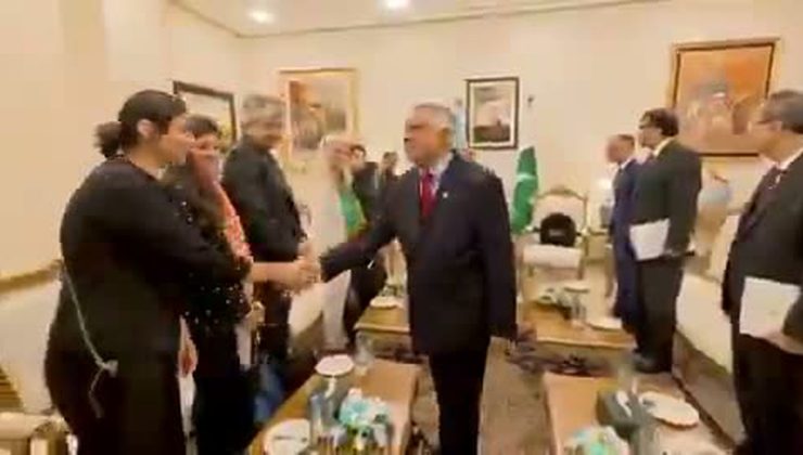 Pakistan Dışişleri Bakanı Dar, Guterres’e Keşmir ve İndus Suları tutumunu iletti