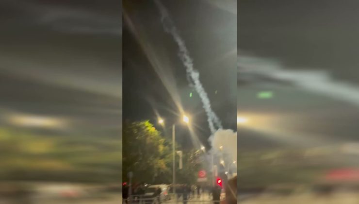 Priştine’de UÇK kararı protestosunda polisle çatışma çıktı, 12 kişi yaralandı
