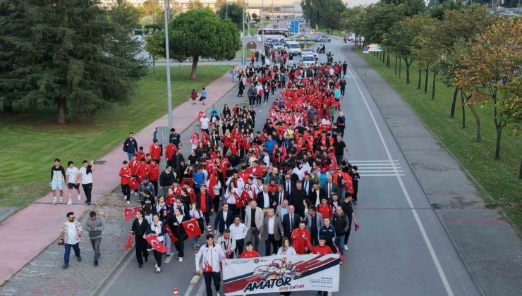 Samsun’da Amatör Spor Haftası yürüyüş ve spor gösterileriyle kutlandı