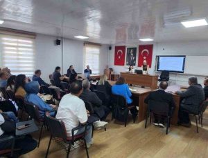 Sarıgöl’de eğitimcilere SORİ ve bağımlılıkla mücadele eğitimi verildi