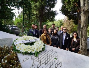 Seyfi Dursunoğlu 94. doğum gününde Zincirlikuyu’da anıldı, vasiyet süreci sürüyor