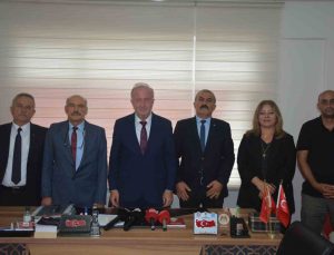 Sinop trafik raporu MHP İl Başkanı Çınar tarafından açıklandı, çevre yolu önerildi