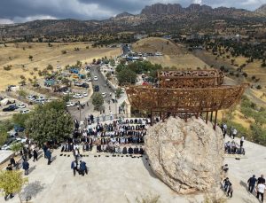 Şırnak Balveren’de 3 asırlık gelenek 5 bin kişiyi mezarlıkta buluşturdu