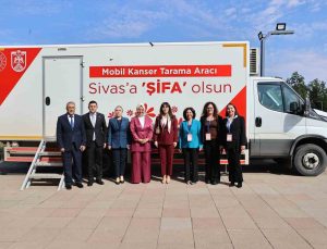 Sivas’ta düzenlenen 5. Uluslararası Kanser Günleri’nde erken teşhis vurgusu yapıldı