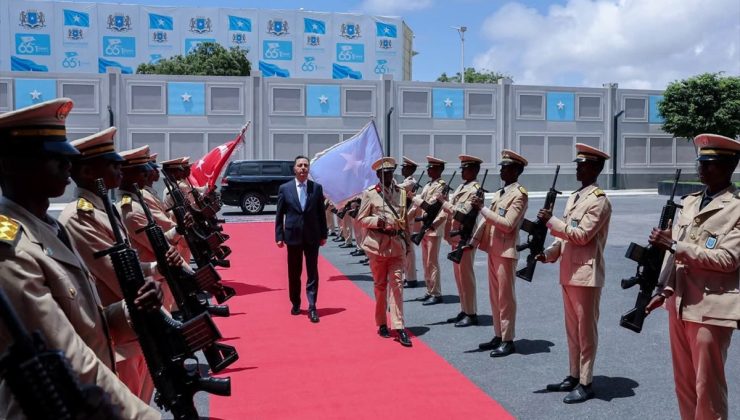 Somali Cumhurbaşkanı Mahmud, Türkiye’nin Mogadişu Büyükelçisi Alkan’ı kabul etti