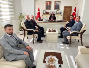 Suluova Müftüsü Kaya, Kaymakam Gürçam’ı din görevlileri haftasında ziyaret etti