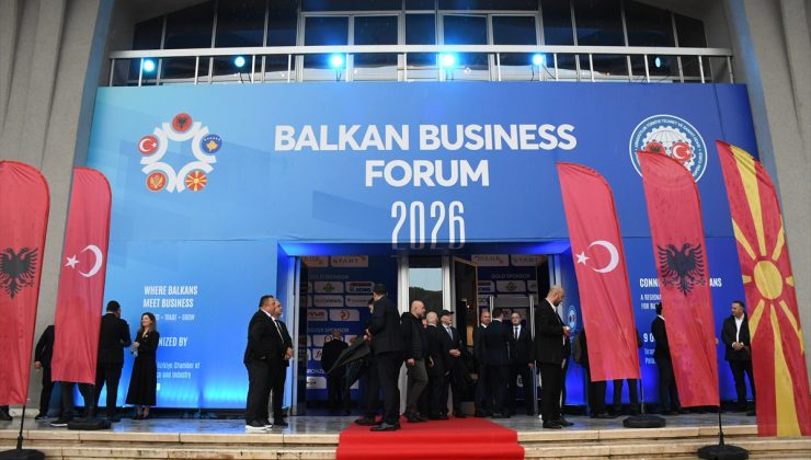 Tiran’daki Balkan İş Forumu’nda 5 ülkeden iş dünyası bir araya geldi