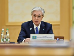 Tokayev, BDT zirvesinde 2035 kalkınma stratejisi için çalışma başlatılmasını önerdi