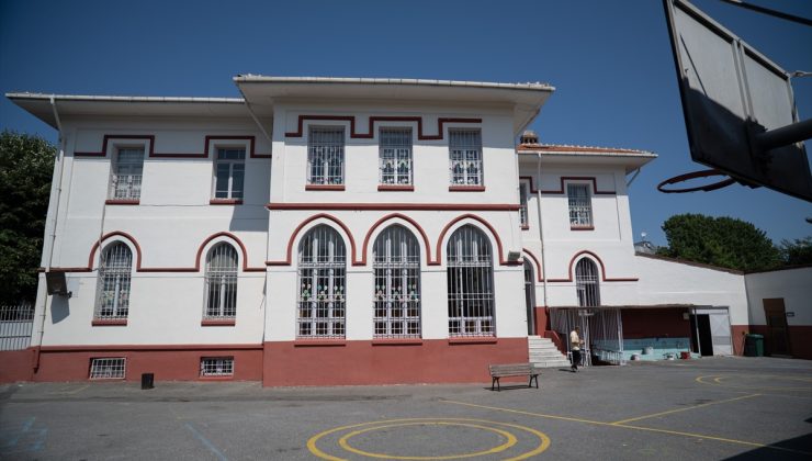 Üsküdar’daki Şemsipaşa İlkokulu 268 yıldır eğitim faaliyetlerini sürdürüyor