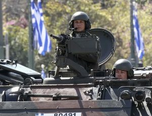 Yunanistan, 4 milyar dolarlık askeri teçhizat alımı için ABD ile anlaştı