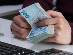 Zamların ardından nefes aldıracak haber! Motorine indirim geliyor